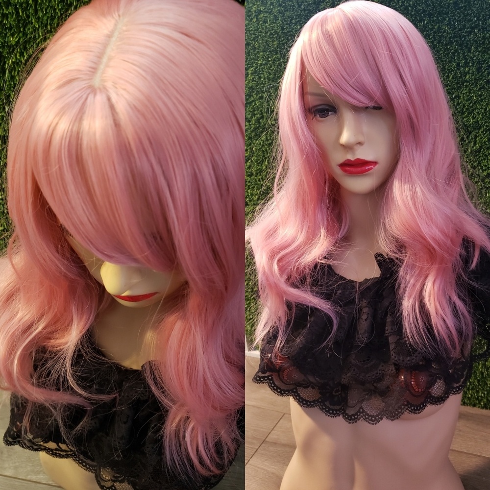 Brand new ποΈ Pink Wig with Bangs π - Picture 2 of 7